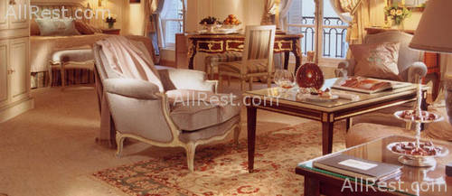 Hotel Plaza Athenee 13